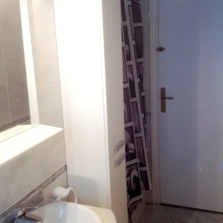 Apartment Carrer De Rodriguez Pomatta * Salou
